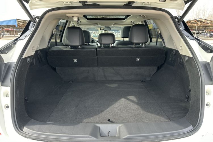 Used Nissan Murano 2021 2.5L XL Two-Wheel Drive Smart Connect Luxury Edition
