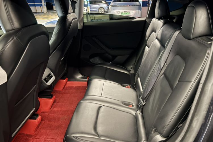 Used Tesla Model Y 2024 Rear-Wheel-Drive Version
