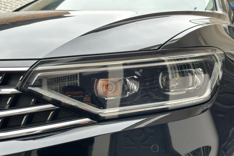 Used Volkswagen Magotan 2023 2 Million Units Commemorative Edition 330TSI DSG Luxury Version