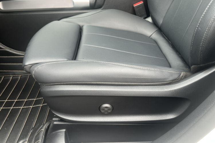 Used Mercedes-Benz GLB 2022 Refresh GLB 200 Dynamic Edition
