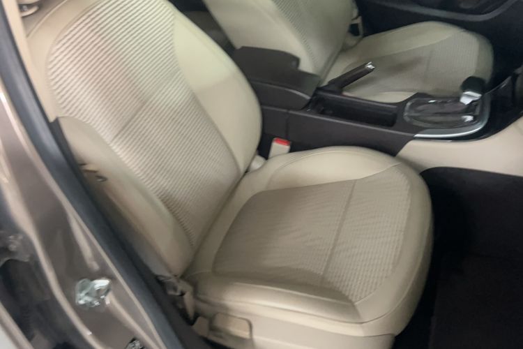 Used Buick Regal 2015 2.0L Leading Fashion Edition
