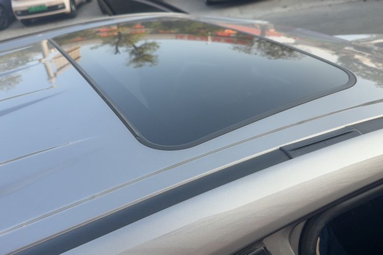 Used Toyota RAV4 2016 2.0L CVT Two-Wheel Drive Fashion Edition China V Standard
