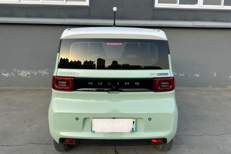 Used Wuling Hongguang MINIEV 2022 Macaron Premium Model – Lithium Ternary Battery

