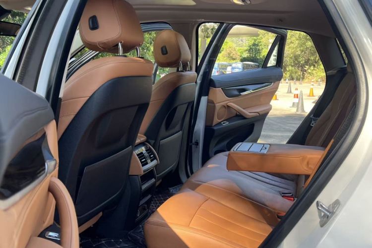 Used BMW X6 2018 xDrive28i
