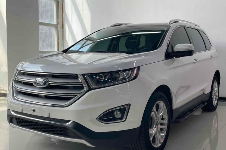 Used Ford Edge 2016 EcoBoost 245 Two-Wheel-Drive Titanium 7-Seater
