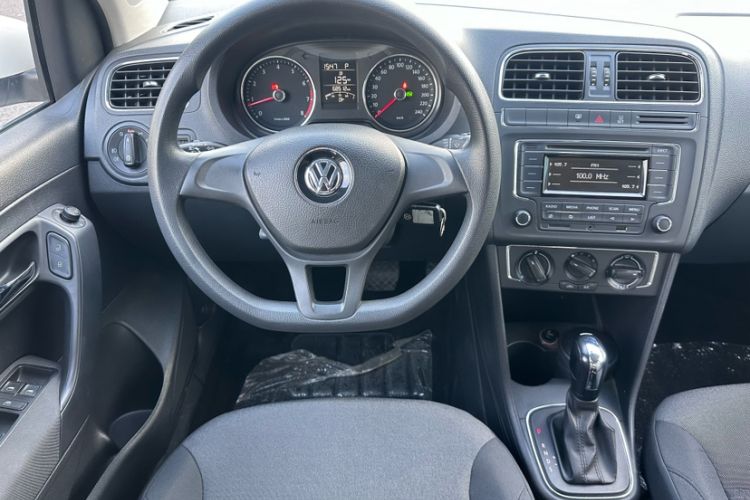 Used Volkswagen Polo 2014 1.4L Automatic Comfort Edition
