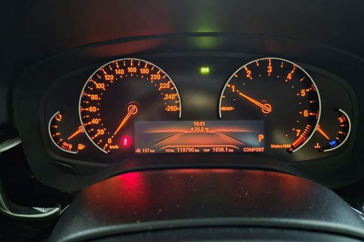 Used BMW 5 Series 2018 528Li Launch Special Edition
