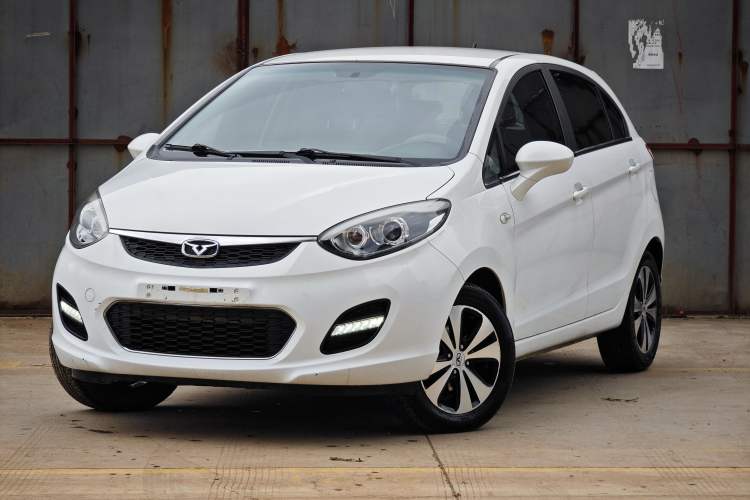 Used Cowin C3R 2015 1.5L Manual Gold Diamond Edition