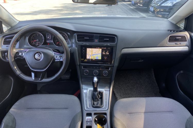 Used Volkswagen Golf 2020 Zhiai Edition 280TSI DSG Comfort Model
