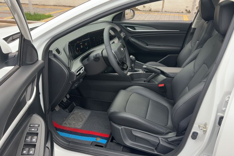 Used Changan Eado 2022 PLUS 1.6L GDI Manual Luxury Model
