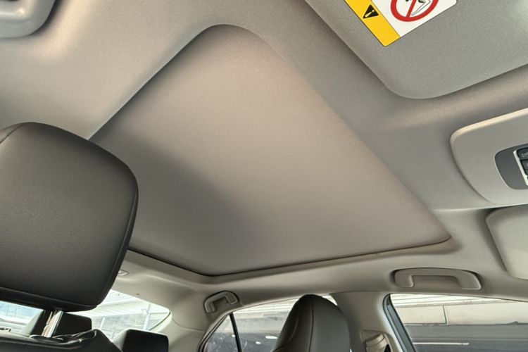 Used Toyota Camry 2019 Dual-Engine 2.5 HG Luxury Edition China VI Standard