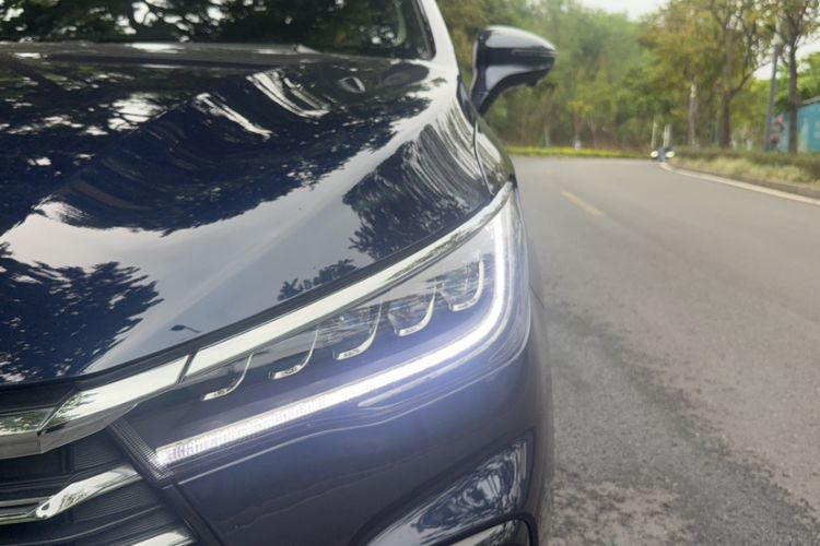 Used BYD Song MAX New Energy 2022 DM-i 105KM Executive Edition
