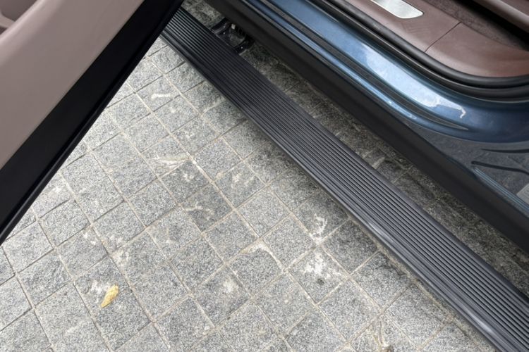 Used Hima AITO M9 2024 Range-Extended Ultra Version 52 kWh 5-Seater Model
