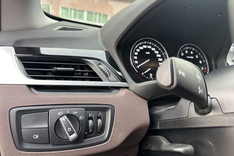 Used BMW X1 2020 sDrive20Li Premium Edition
