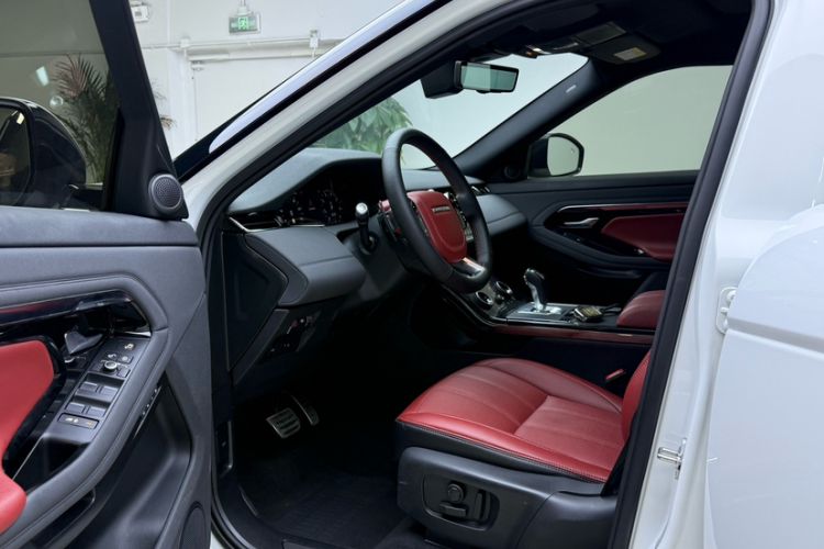 Used Land Rover Range Rover Evoque 2020 249 PS R-DYNAMIC SE Sport Technology Edition
