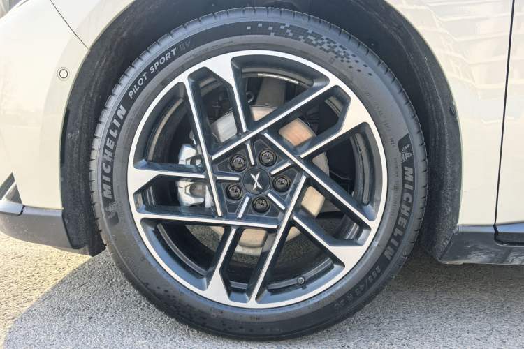 Used XPeng P7+ 2024 Long-Range Max
