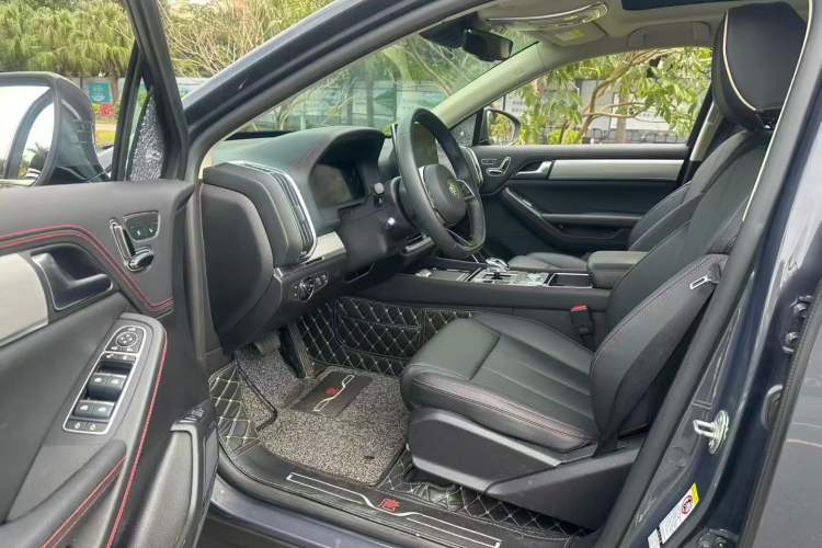 Used BYD Tang New Energy 2018 DM 2.0T All-Wheel Drive Smart Connectivity Luxury Model 7 Seats China V Emission Standard