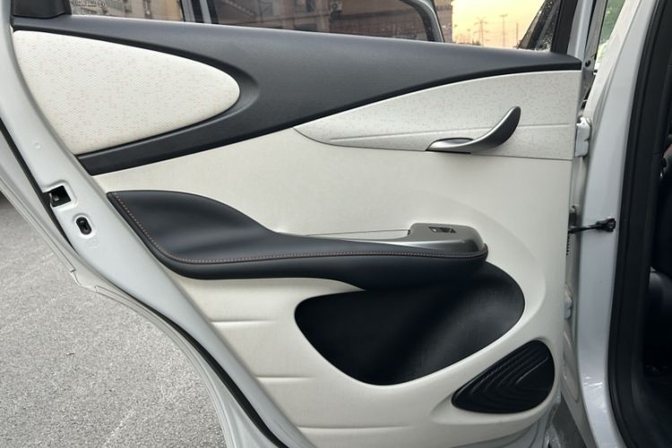 Used BYD Dolphin 2021 405 km Fashion Edition
