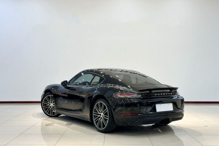 Used Porsche 718 2022 Cayman 2.0T
