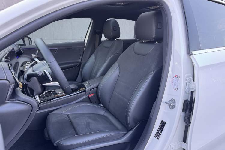 Used Mercedes-Benz A-Class 2021 A 200 L Sport Sedan Fashion Model