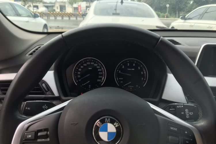 Used BMW X1 2018 sDrive20Li Leading Model
