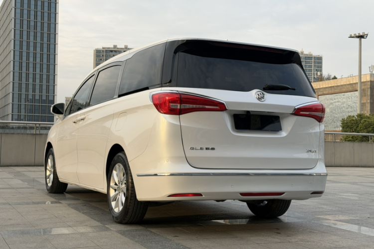 Used Buick GL8 2018 ES 28T Comfort Model China VI Standard