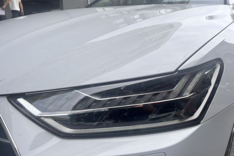 Used Audi A7L 2024 45TFSI S-line Dream-Building Edition Flow Crystal Package
