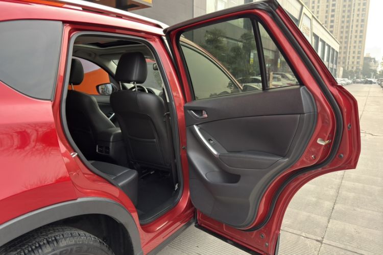 Used Mazda CX-5 2015 2.5L Automatic 4x4 Prestige Edition
