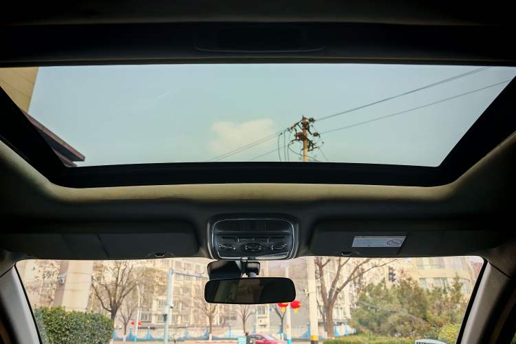 Used Haval H6 2014 Upgraded Model 1.5T Manual Two-Wheel Drive Elite Version