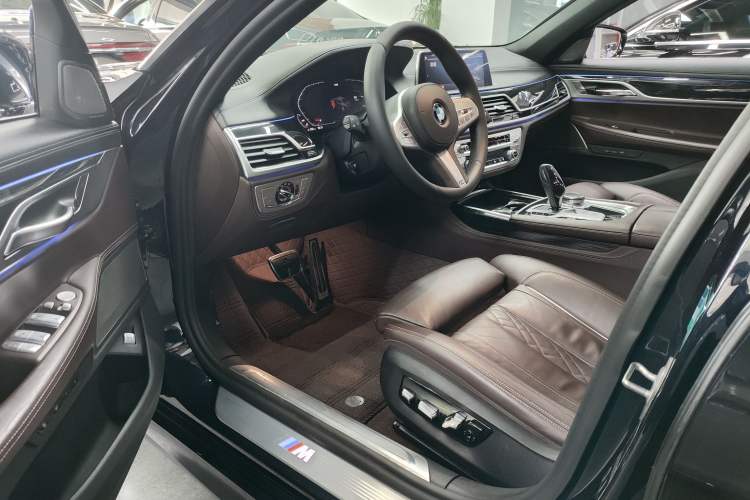 Used BMW 7 Series 2019 730Li M Sport Package
