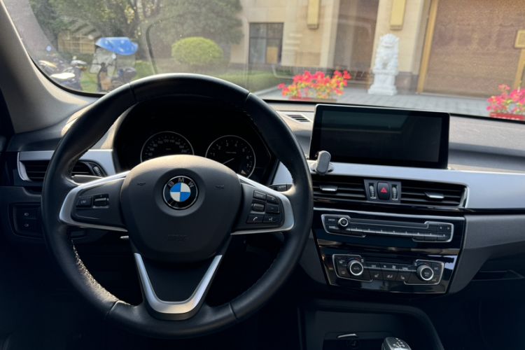 Used BMW X1 2016 sDrive18Li Premium Edition