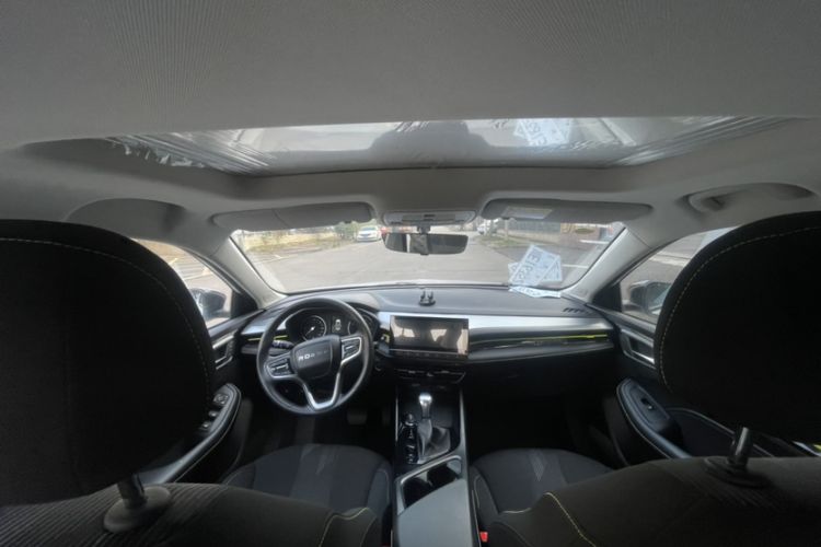 Used Roewe i5 2021 1.5L CVT Platinum Edition
