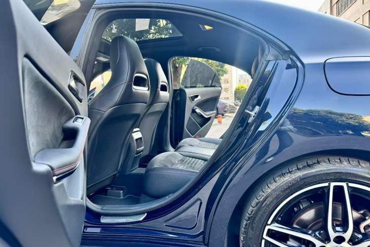 Used Mercedes-Benz CLA 2017 CLA 220 4MATIC
