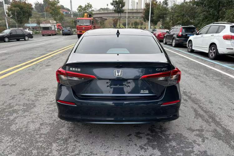 Used Honda Civic 2023 240TURBO CVT Dynamic Edition
