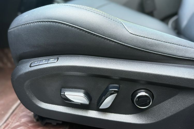 Used Ford Equator New Energy 2025 Luxury Plus Version