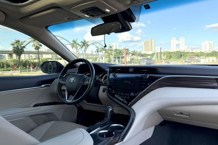 Used Toyota Camry 2019 2.0G Luxury Edition China V Standard
