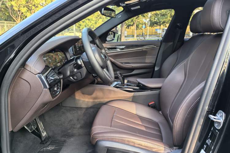 Used BMW 5 Series 2020 525Li M Sport Package
