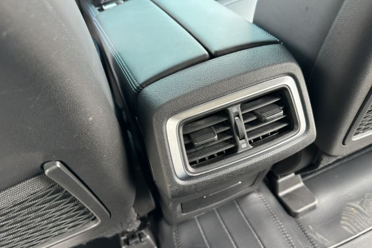 Used Beijing Auto BJ40 2023 2.0T Automatic Four-Wheel Drive Urban Hunter Edition Chivalrous Type
