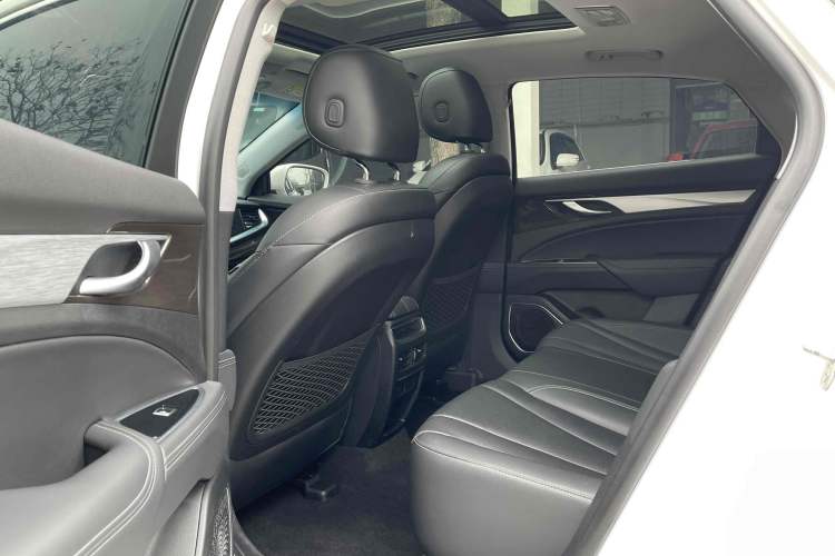 Used Geely Auto Emgrand GT 2021 1.8T Flagship Edition+
