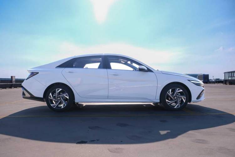 Used Hyundai Elantra 2023 1.5L CVT GLX Elite Edition
