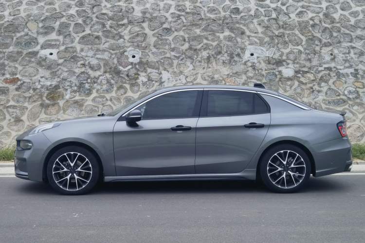 Used Lynk & Co 03 2021 2.0TD Automatic Trendy Champion Edition
