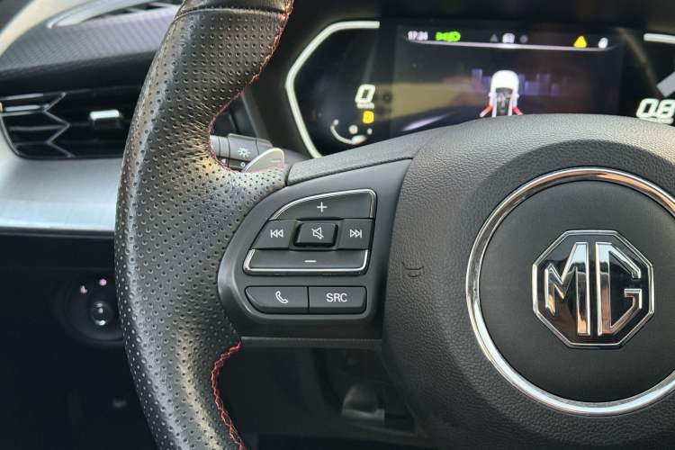 Used MG 5 2021 300TGI DCT Elegant Luxury Edition