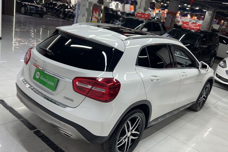 Used Mercedes-Benz GLA 2015 GLA 200 Fashion Model
