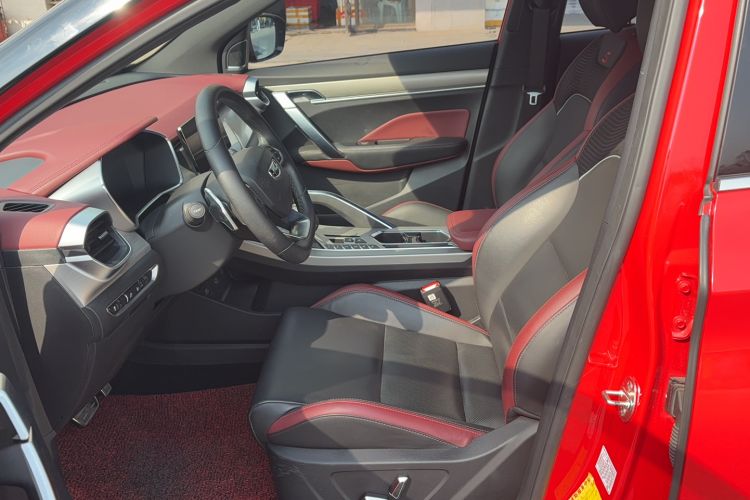 Used Geely Auto Coolray 2019 Sport Model 260T DCT Battle China V Standard
