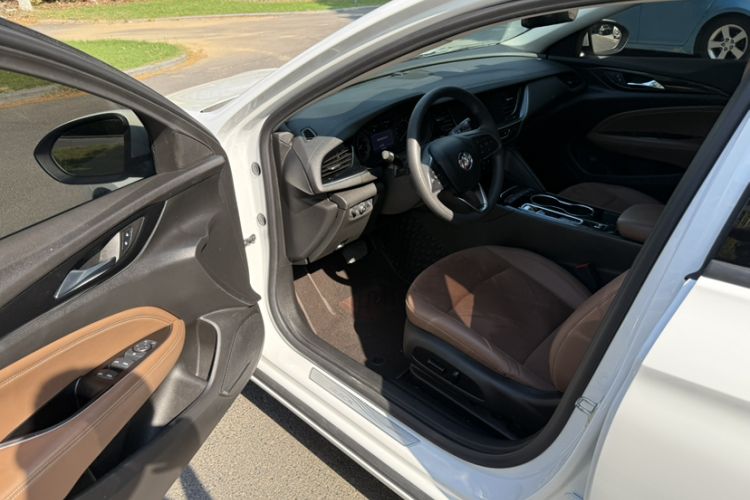 Used Buick Regal 2022 552T Smart Edition
