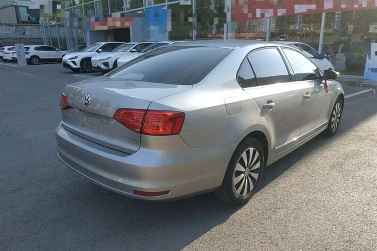 Used Volkswagen Sagitar 2017 1.6L Automatic Comfort Model
