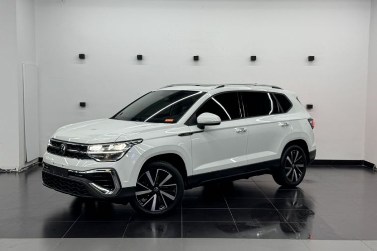 Used Volkswagen Tharu 2023 300TSI Two-Wheel-Drive Moonlight Edition
