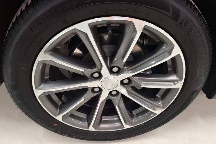 Used Buick LaCrosse 2021 652T Luxury Model
