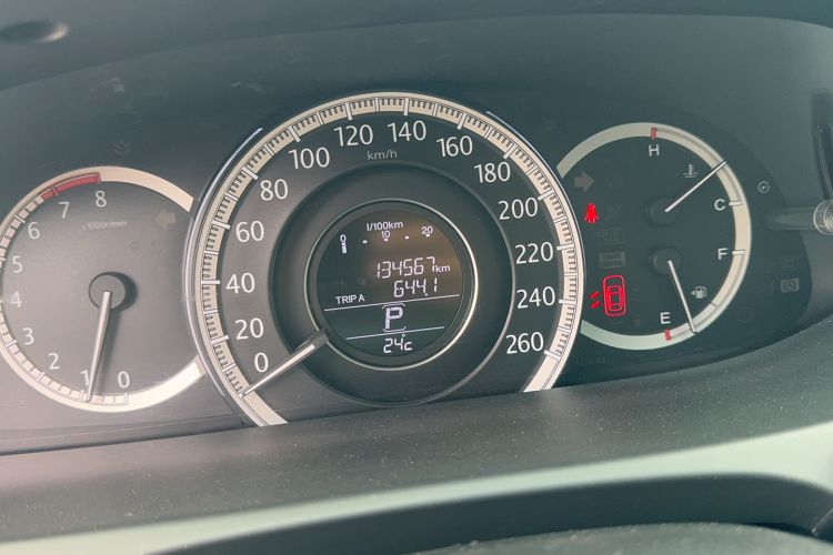 Used Honda Accord 2015 2.0L LX Comfort Edition
