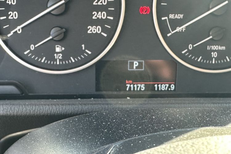 Used BMW X1 2016 sDrive18Li Luxury Model
